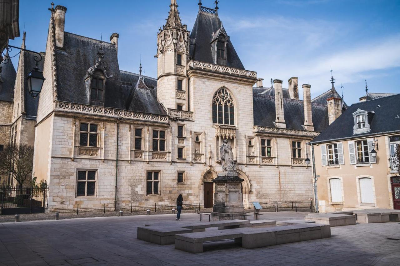L'Annexe D'Auron, Charmant F2 Au Coeur De Bourges Exterior foto