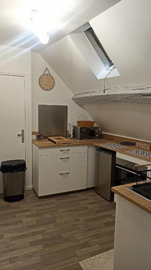 L'Annexe D'Auron, Charmant F2 Au Coeur De Bourges Exterior foto